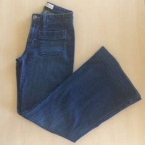 Old Navy • Size 0 • High Rise •  Wide Leg • Jean